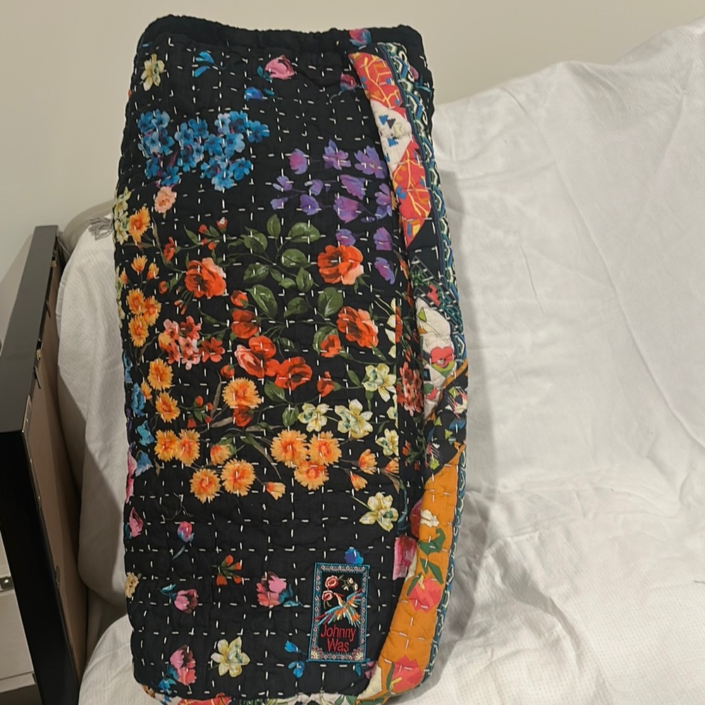 Johnny Was Multicolor Floral Quilt - Picture 7 of 12